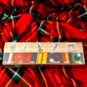 BNIB 7 Socks of Europe